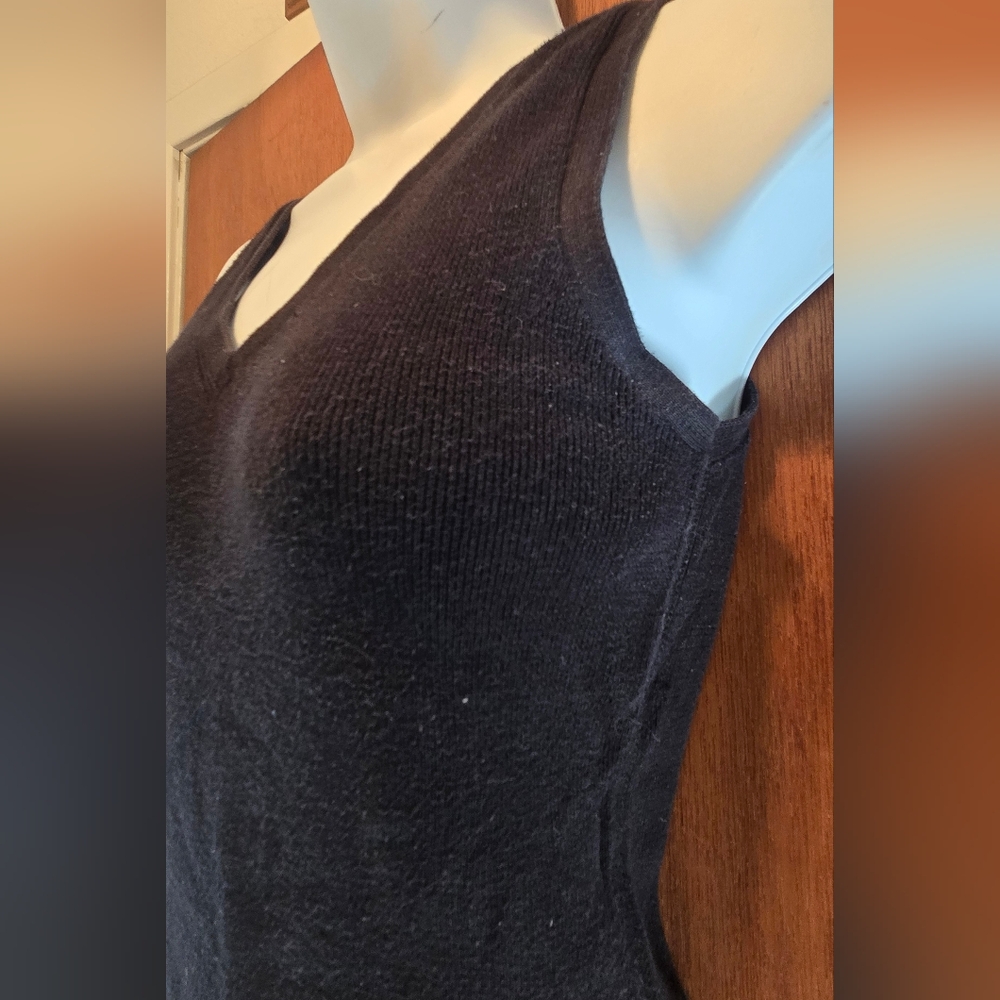 Gap Women's Black Sleeveless Sweater SzM - Picture 3 of 7
